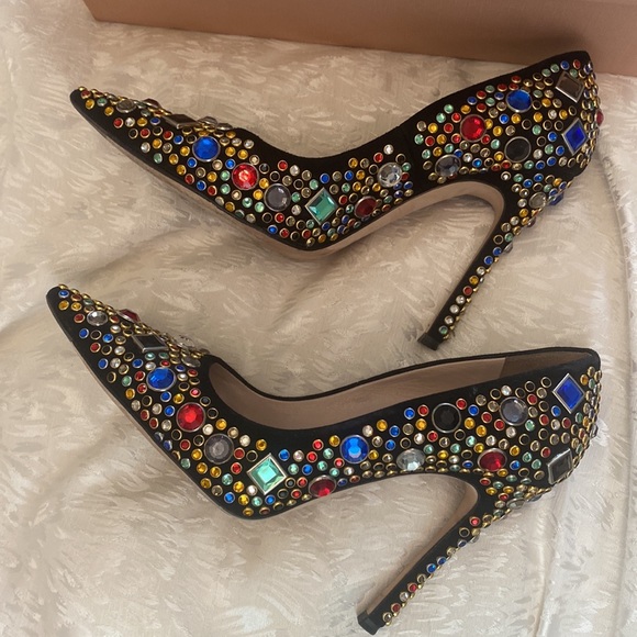 Limited EditionMIU MIU Black Suede Crystal Jeweled Embellished Pointed Toe Pump - Picture 3 of 7